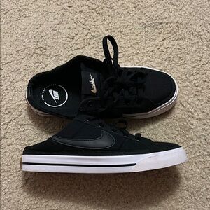Nike Black and White Casual Sneakers